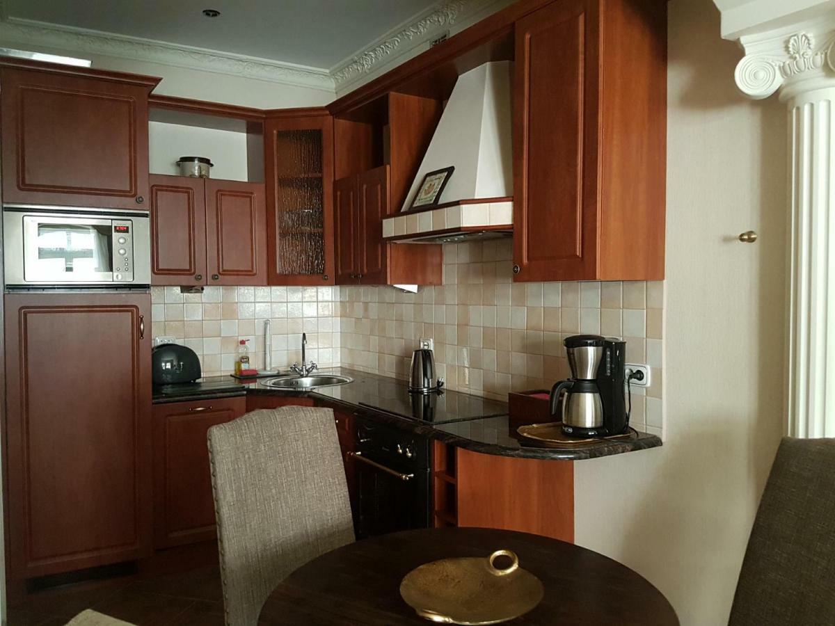 Goldstar Luxury Old Town Krakow Apartment Esterno foto
